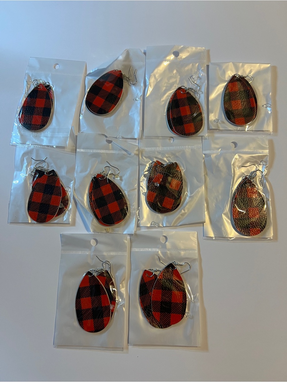 10 Pair Tear Drop Plaid Red & Black Earrings